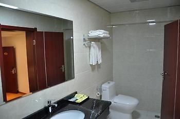 Wenxin 99 Business Hotel Luyang  外观 照片
